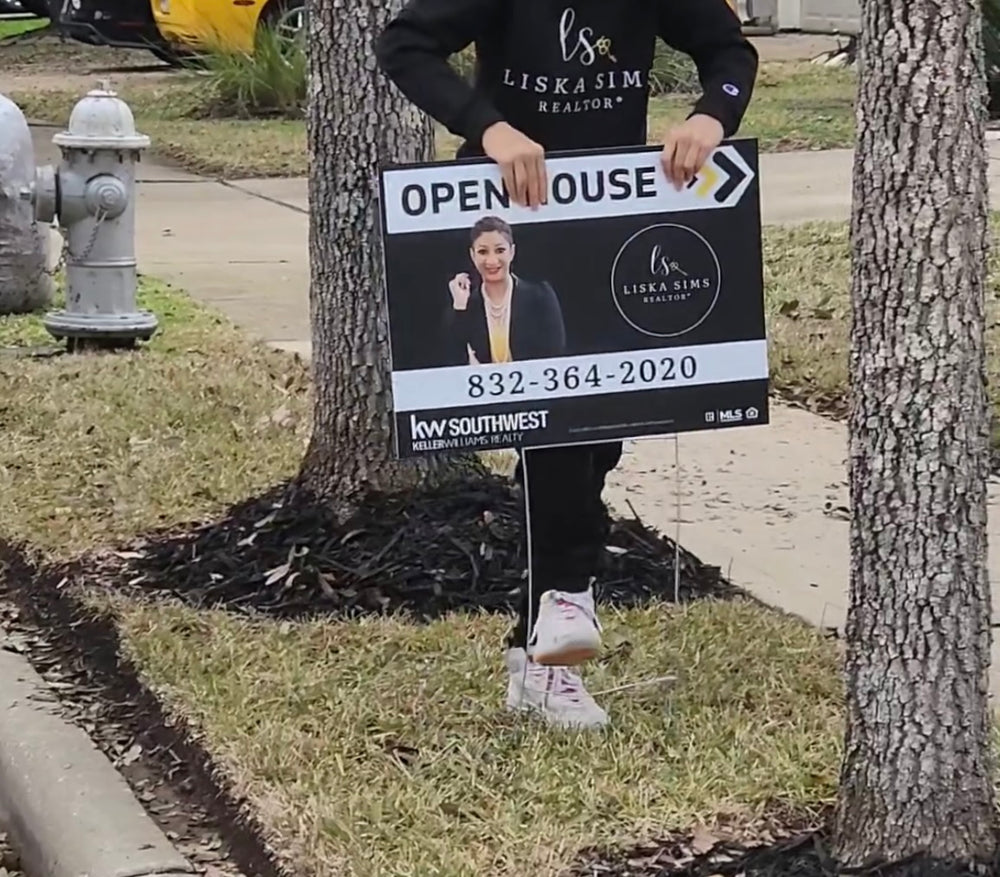 Custom Open House Signs
